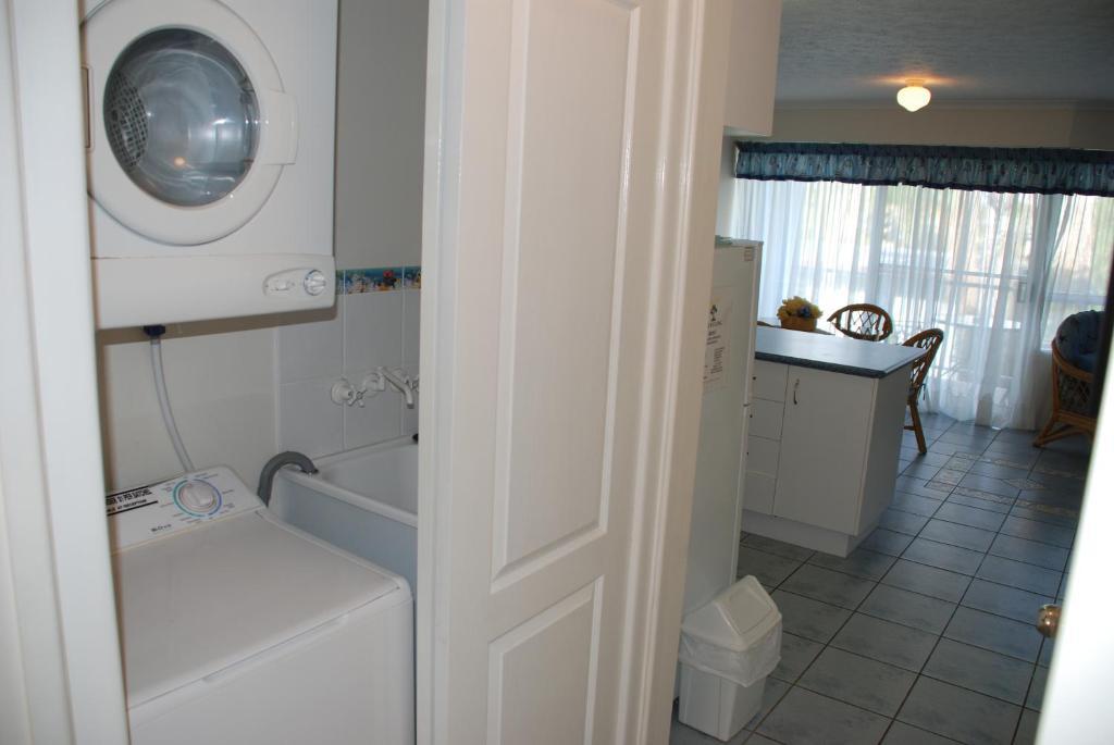 Jade Waters Luxury Apartments Hervey Bay Ruang foto