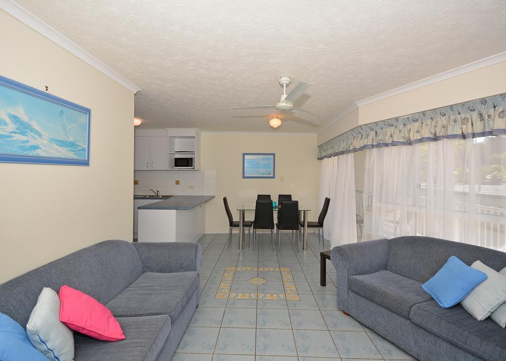 Jade Waters Luxury Apartments Hervey Bay Bagian luar foto