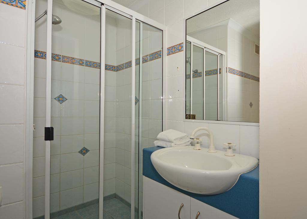 Jade Waters Luxury Apartments Hervey Bay Bagian luar foto