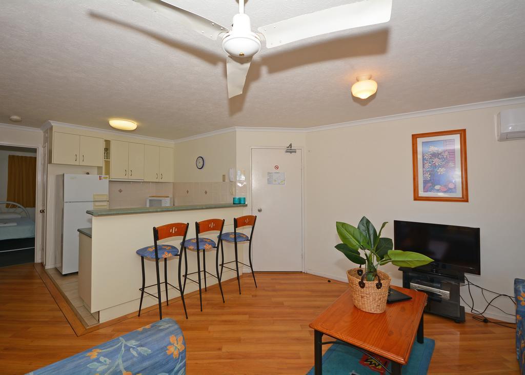 Jade Waters Luxury Apartments Hervey Bay Bagian luar foto