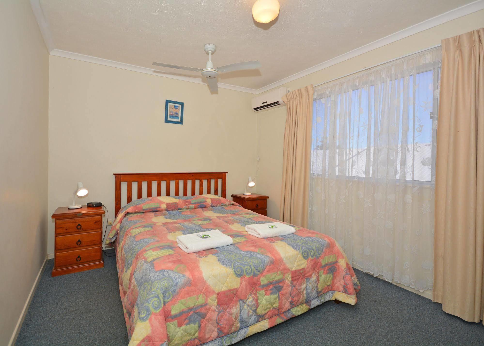 Jade Waters Luxury Apartments Hervey Bay Bagian luar foto