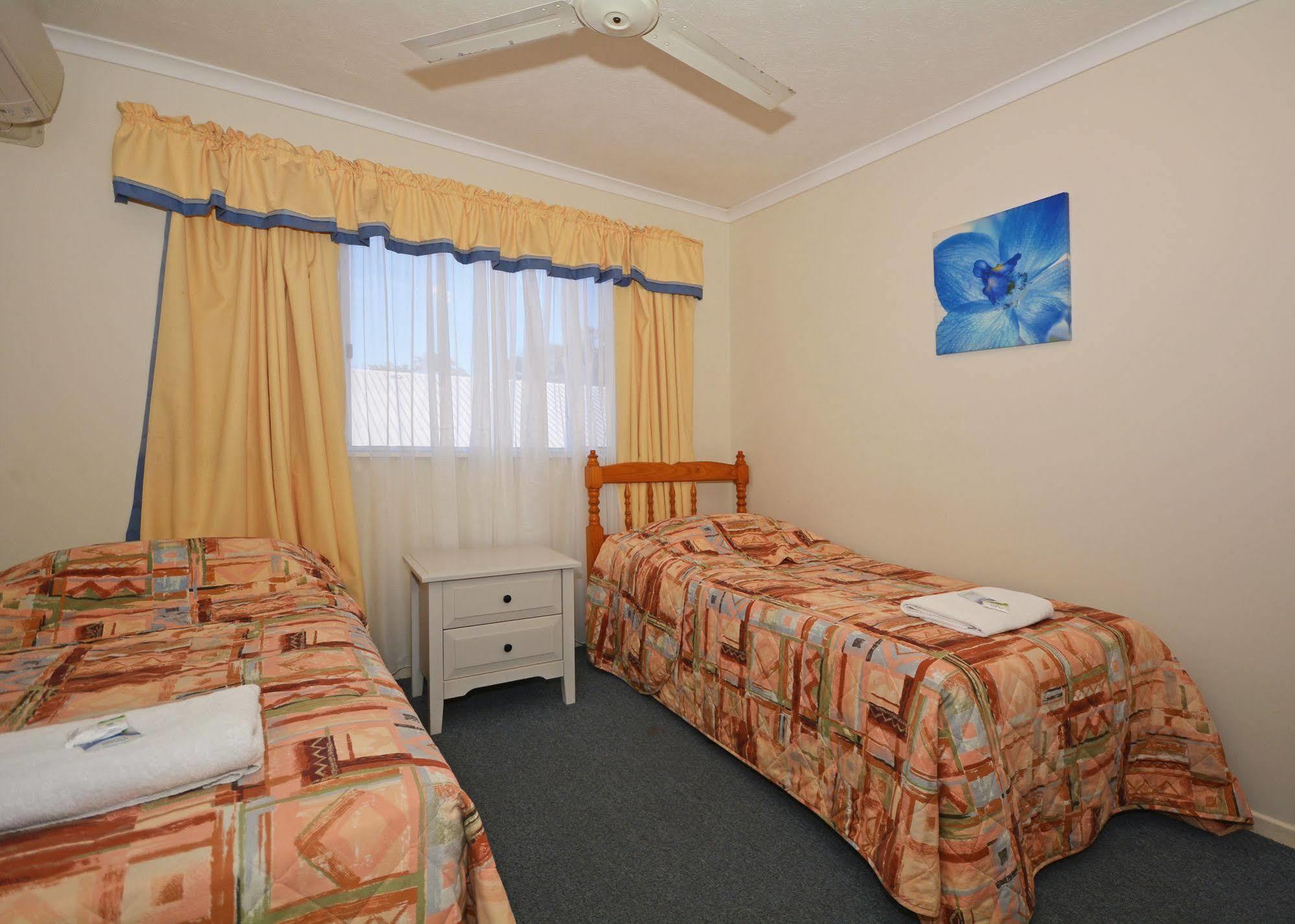Jade Waters Luxury Apartments Hervey Bay Bagian luar foto