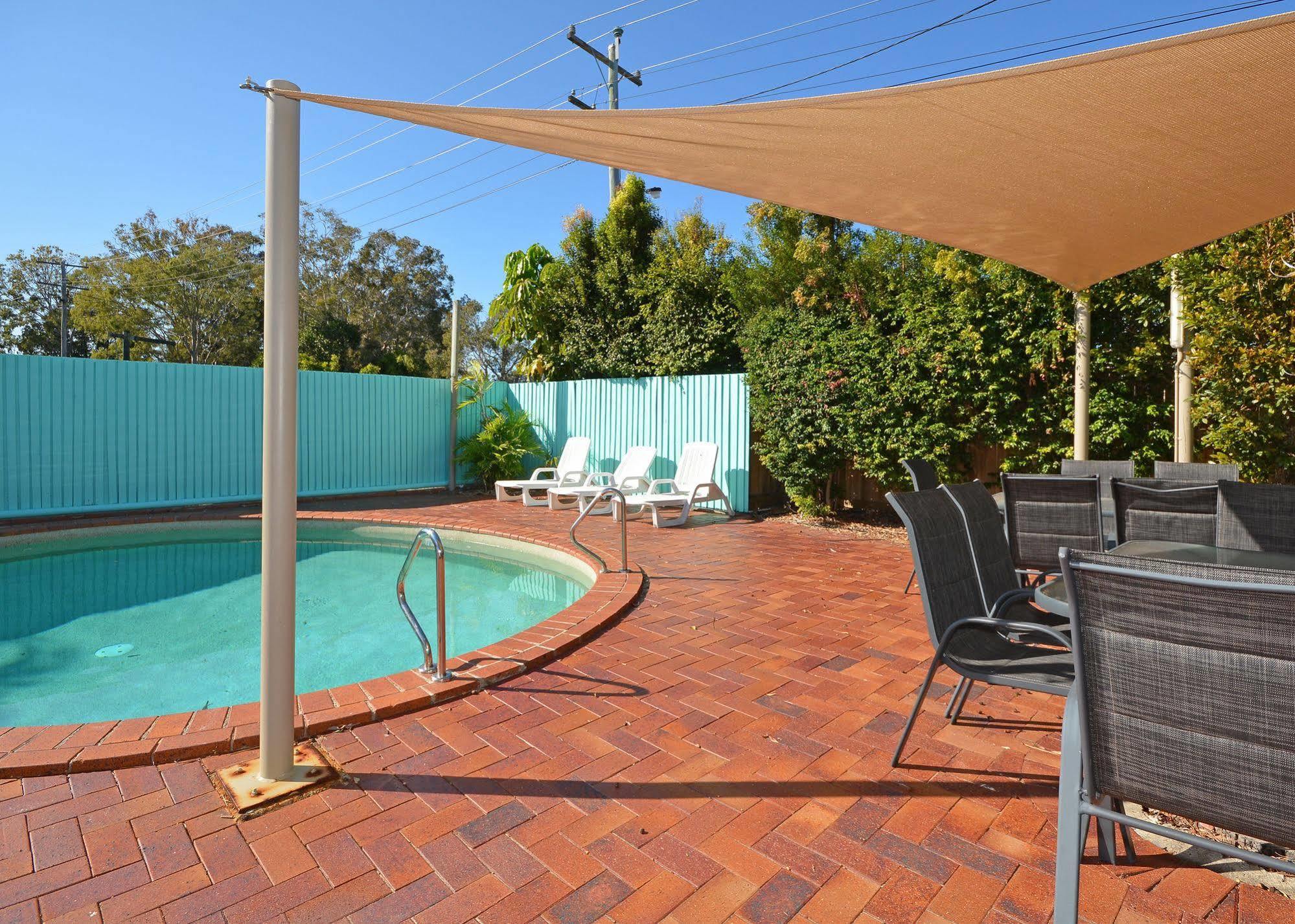 Jade Waters Luxury Apartments Hervey Bay Bagian luar foto